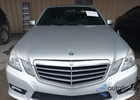 2011 Mercedes-Benz E 350 z USA, uszkodzony, nr VIN WDDHF5GBXBA416047